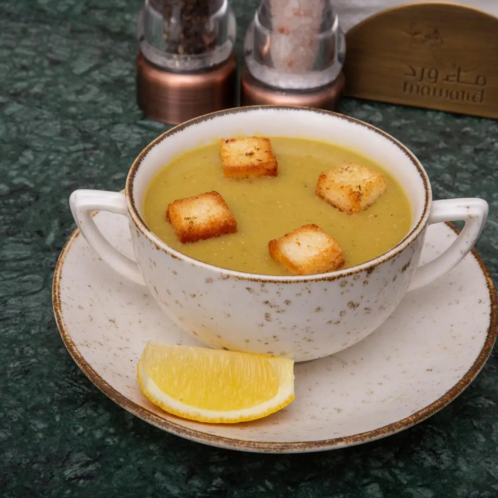شوربة العدس